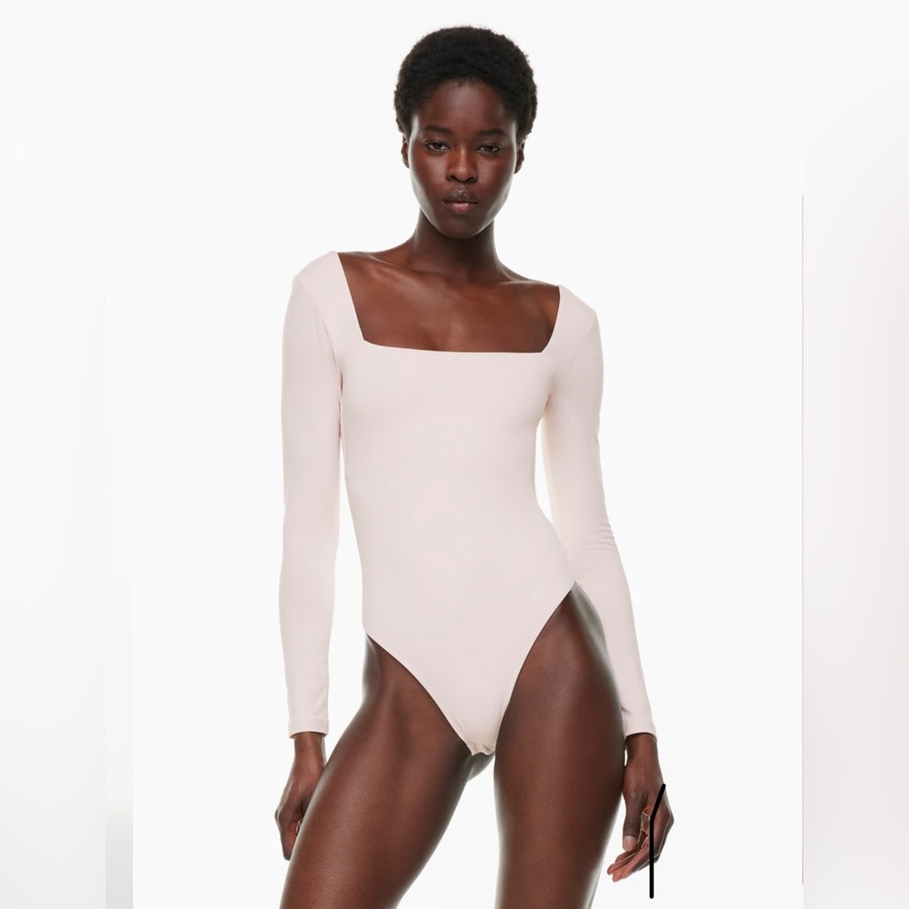 Aritzia, light pink, Contour Square Neck, Long sleeve bodysuit